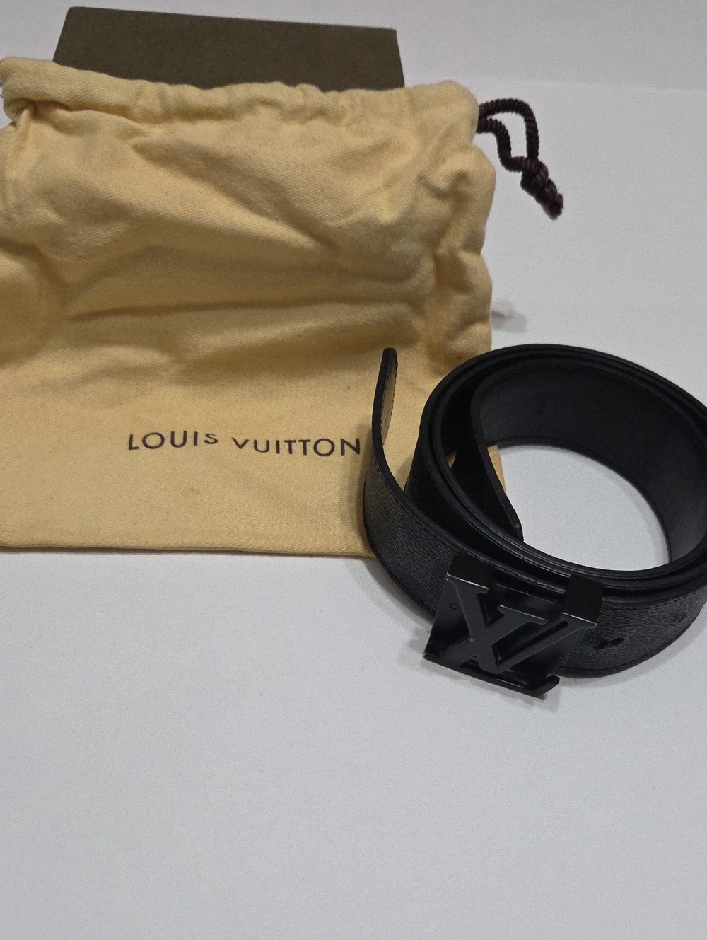Louis Vuitton Mens Black Belt with Matte Black LV Buckle